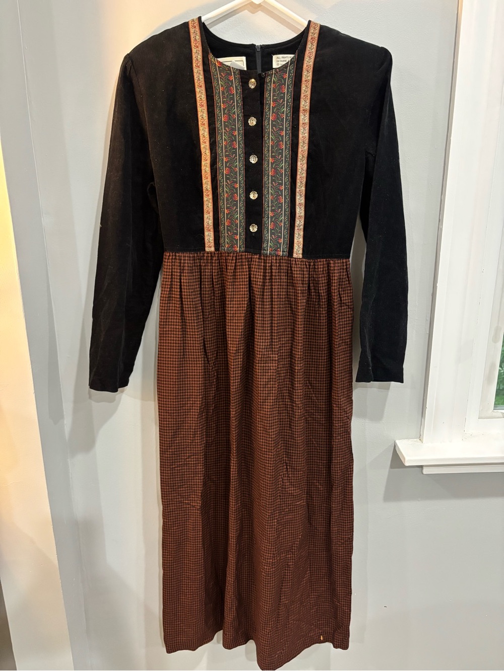 Vintage Karin Stevens prairie-style dress black bodice and plaid skirt fall M